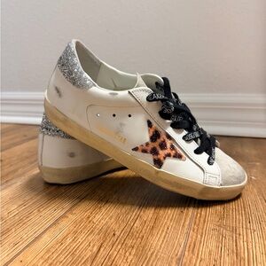 Super Star Golden Goose Women’s Sneakers